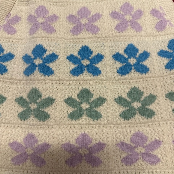 American Eagle knitted tink top - Picture 2 of 3